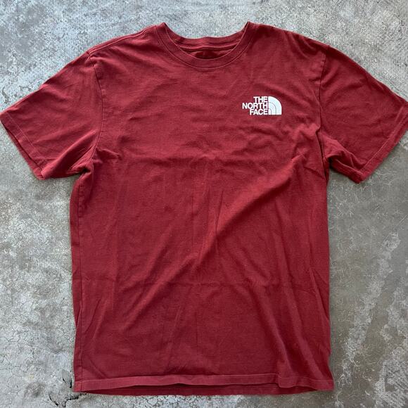 The North Face Maroon Graphic T-Shirt Men's L Never Stop Exploring Red Tee - Picture 2 of 7